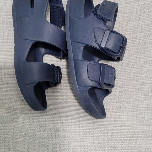 Sandals - Picture 3 of 5